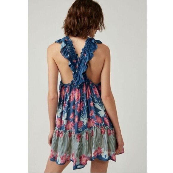 Free People Bali Wild Daisy Crisscross Back Ruffled Mini Dress NWT Size Small - Picture 2 of 8
